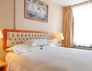 ** Hotel Flushing Estados Unidos