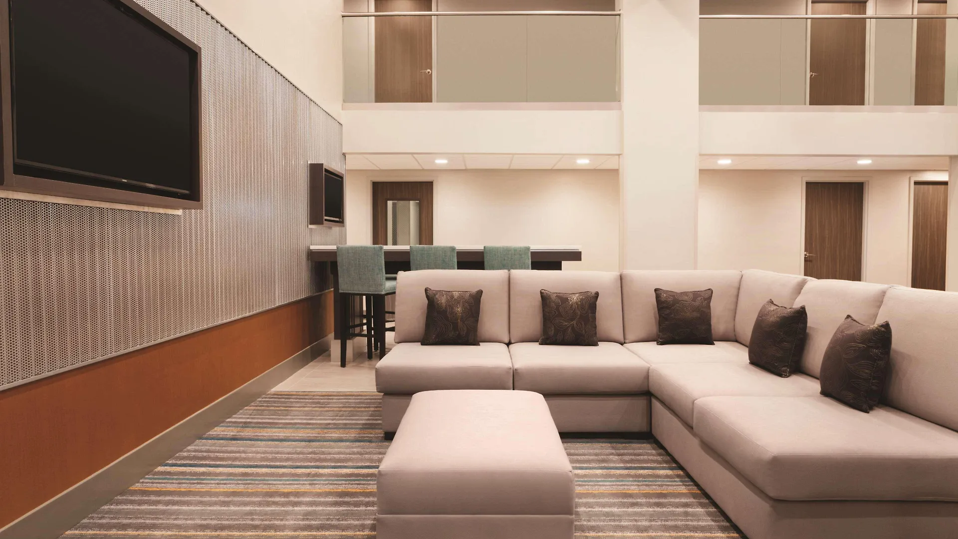 Radisson Hotel Charlotte Airport 3*,